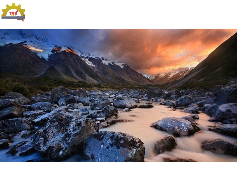 Giày thể thao thời trang hiện đại 2034